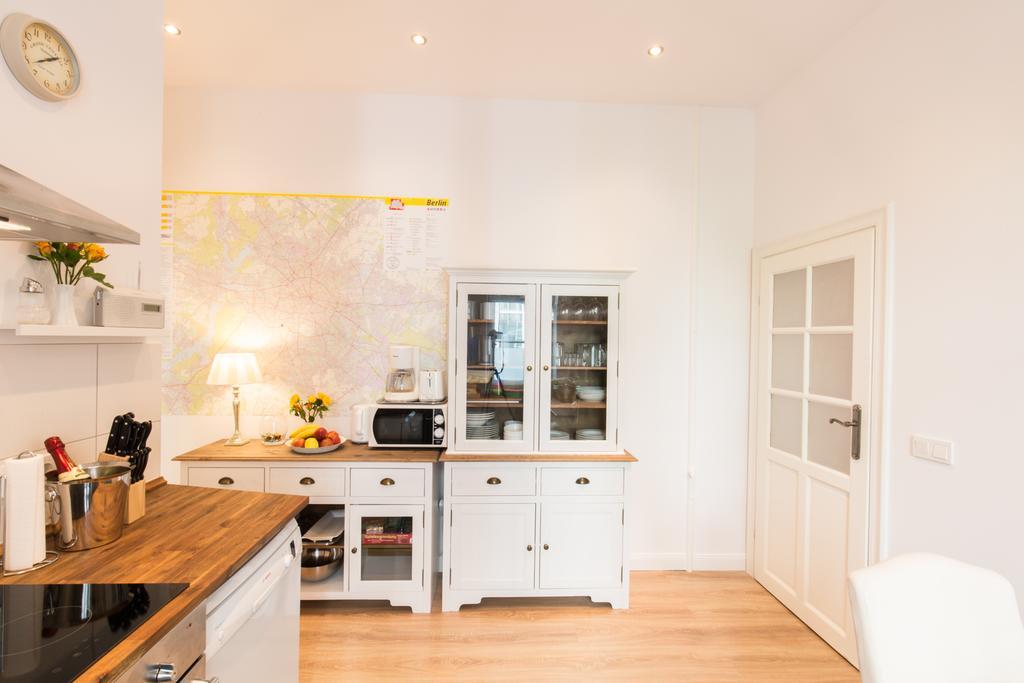Fritz By Rockchair Apartments L Superhost Status L 3 Bedrooms Boxspringbeds 2 Bathrooms 2 Kitchen - Cozy Family & Business Flair Welcomes You! Berlin Bagian luar foto