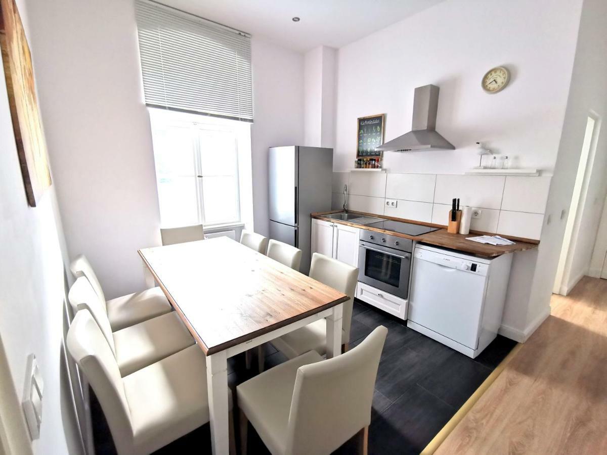 Fritz By Rockchair Apartments L Superhost Status L 3 Bedrooms Boxspringbeds 2 Bathrooms 2 Kitchen - Cozy Family & Business Flair Welcomes You! Berlin Bagian luar foto