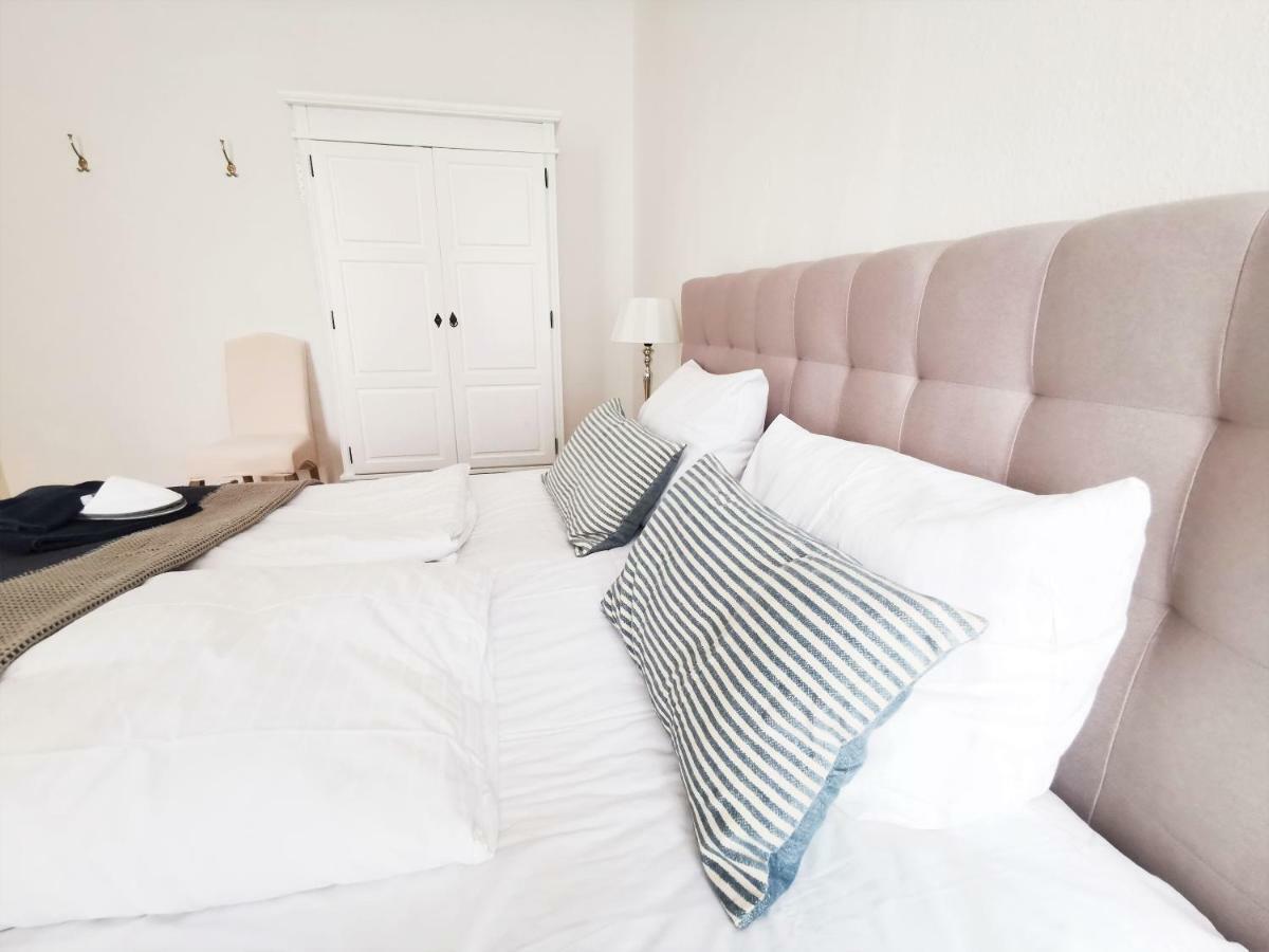 Fritz By Rockchair Apartments L Superhost Status L 3 Bedrooms Boxspringbeds 2 Bathrooms 2 Kitchen - Cozy Family & Business Flair Welcomes You! Berlin Bagian luar foto